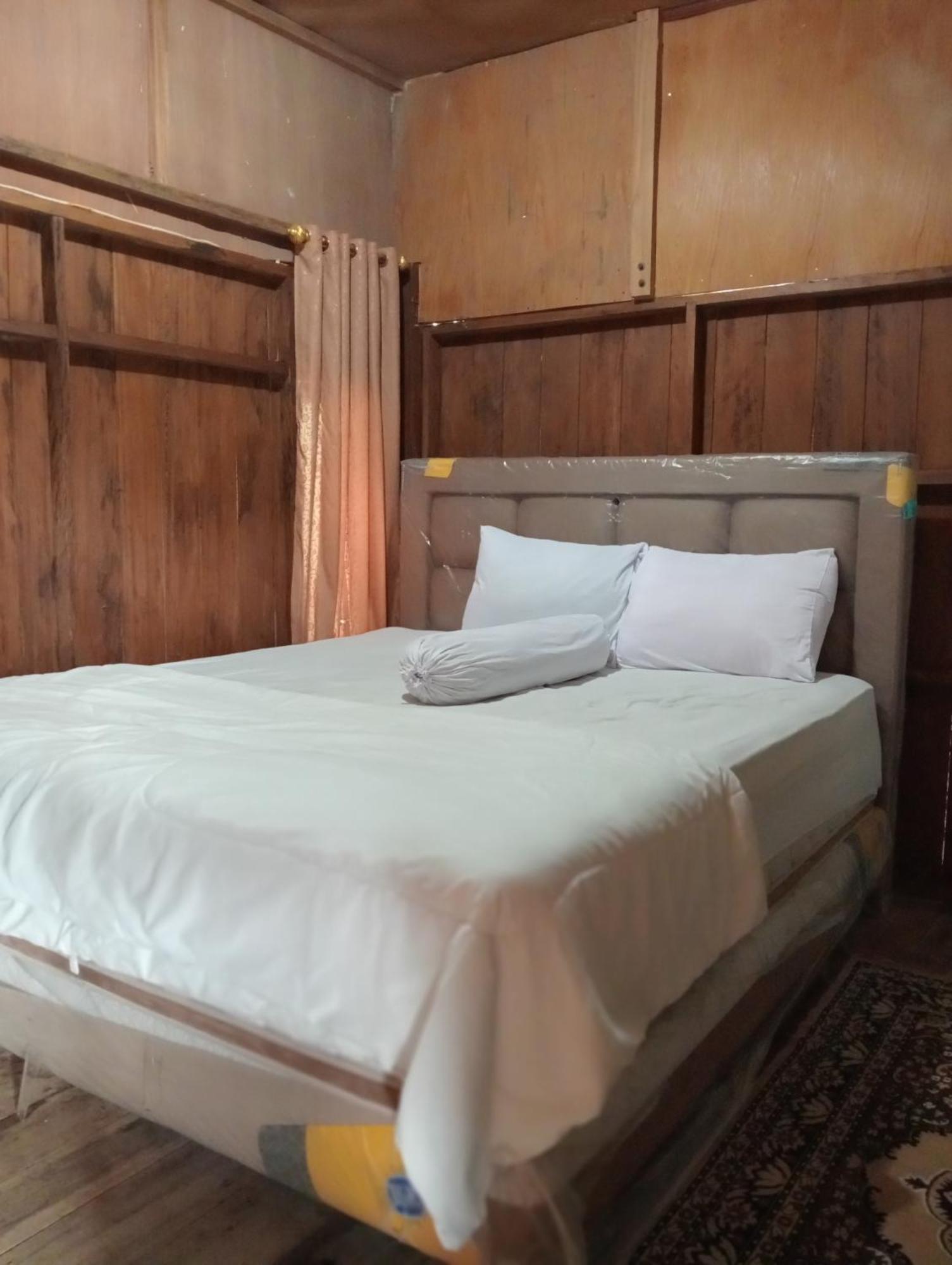 Tiu Batu Homestay Alas Ngoại thất bức ảnh